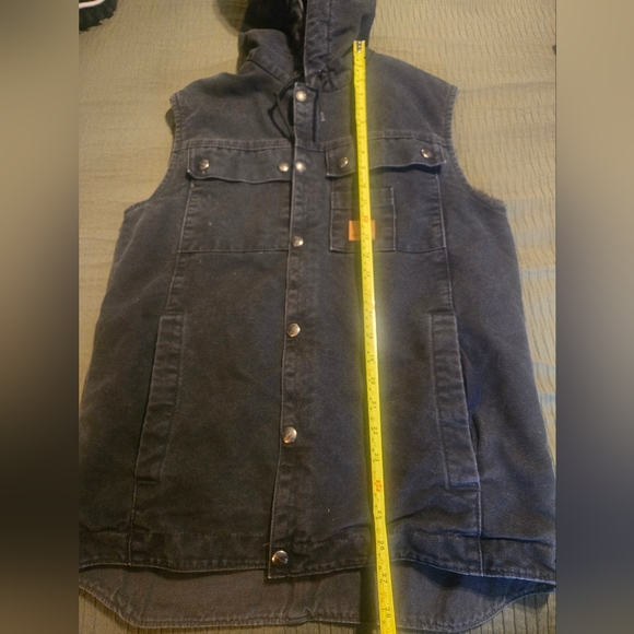 Black Carhartt Vest - Picture 6 of 7
